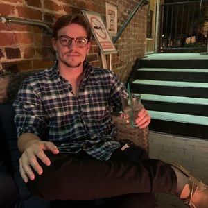 Meet your Posher, Blake